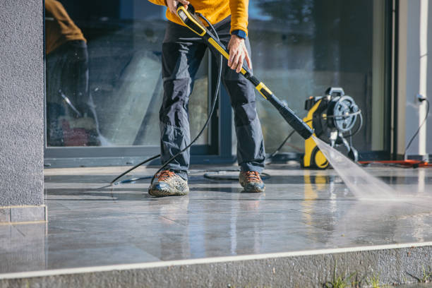 Professional Pressure Washing in Rainbow Park, FL